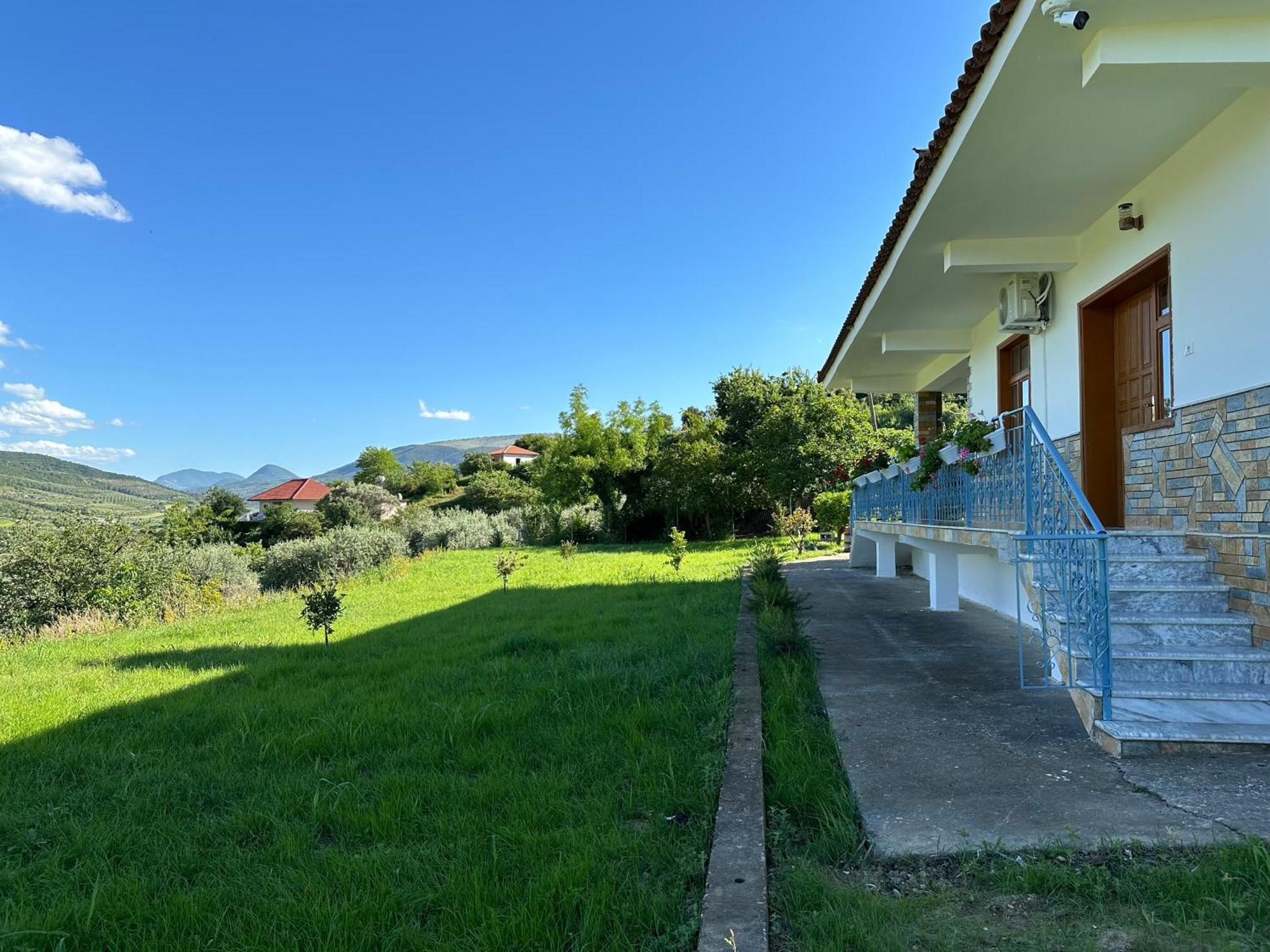 Vila Ardea Berat Exterior photo