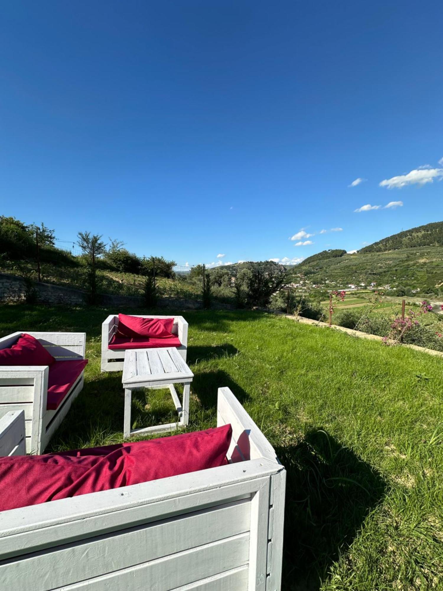 Vila Ardea Berat Exterior photo